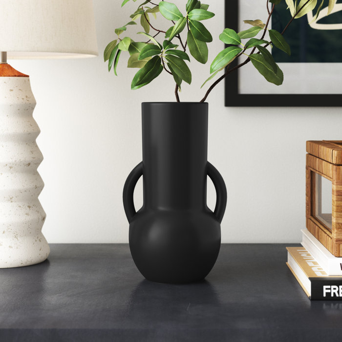 CONTEMPORARY VASE - STYLED | PANAMA